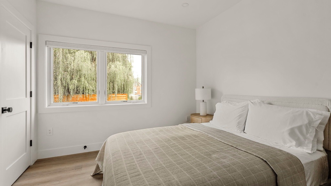 Photo of Bedroom in Adamstown