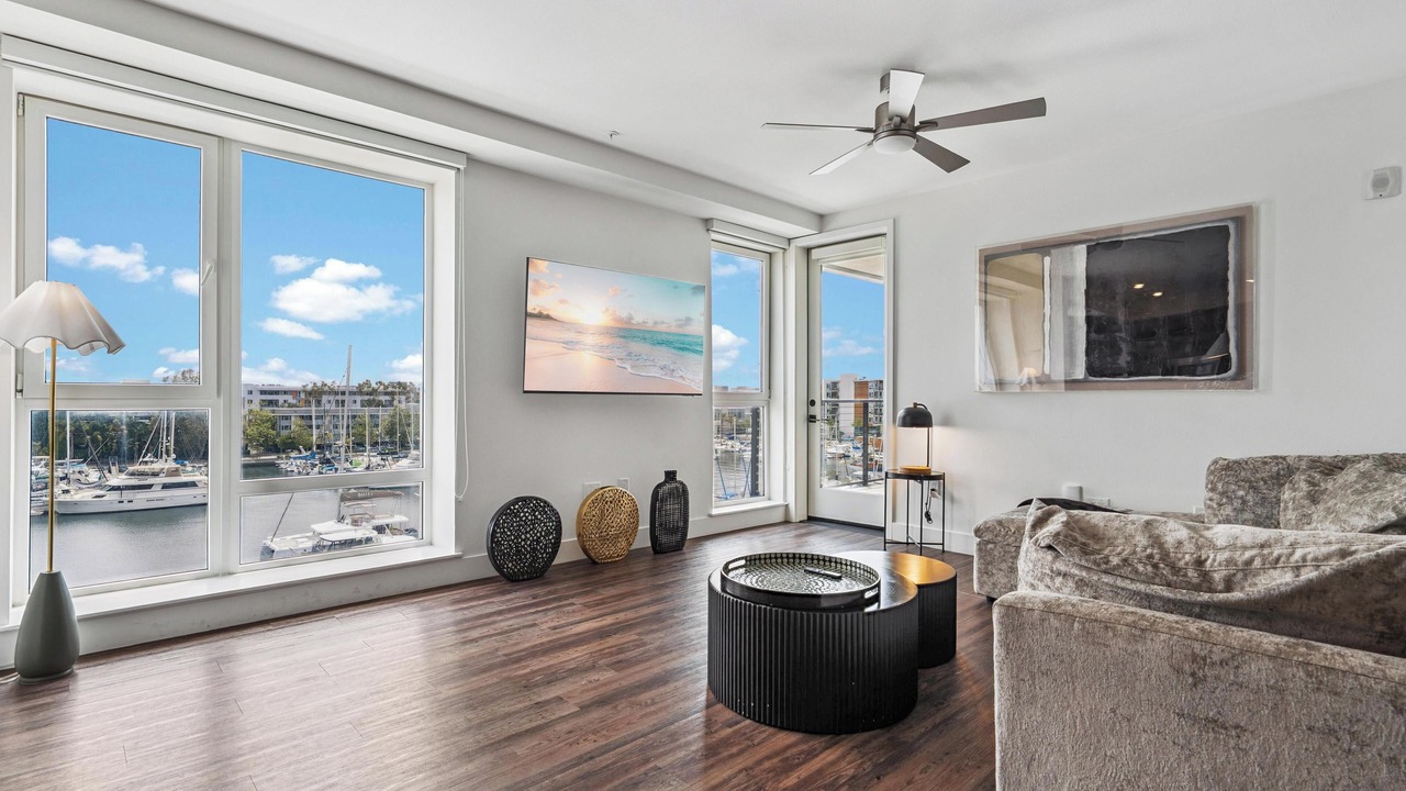 Photo of Livingroom in Marina del Rey