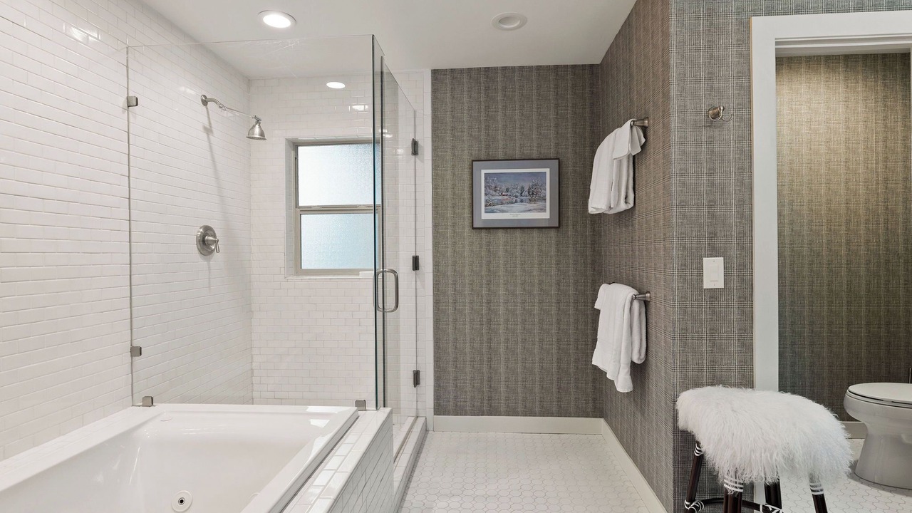 Photo of Bathroom in Edwards
