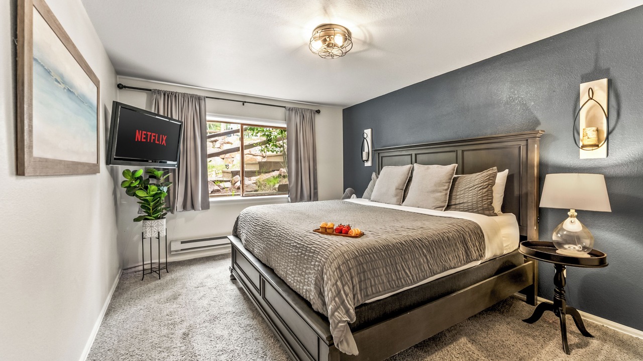 Photo of Bedroom in Divide