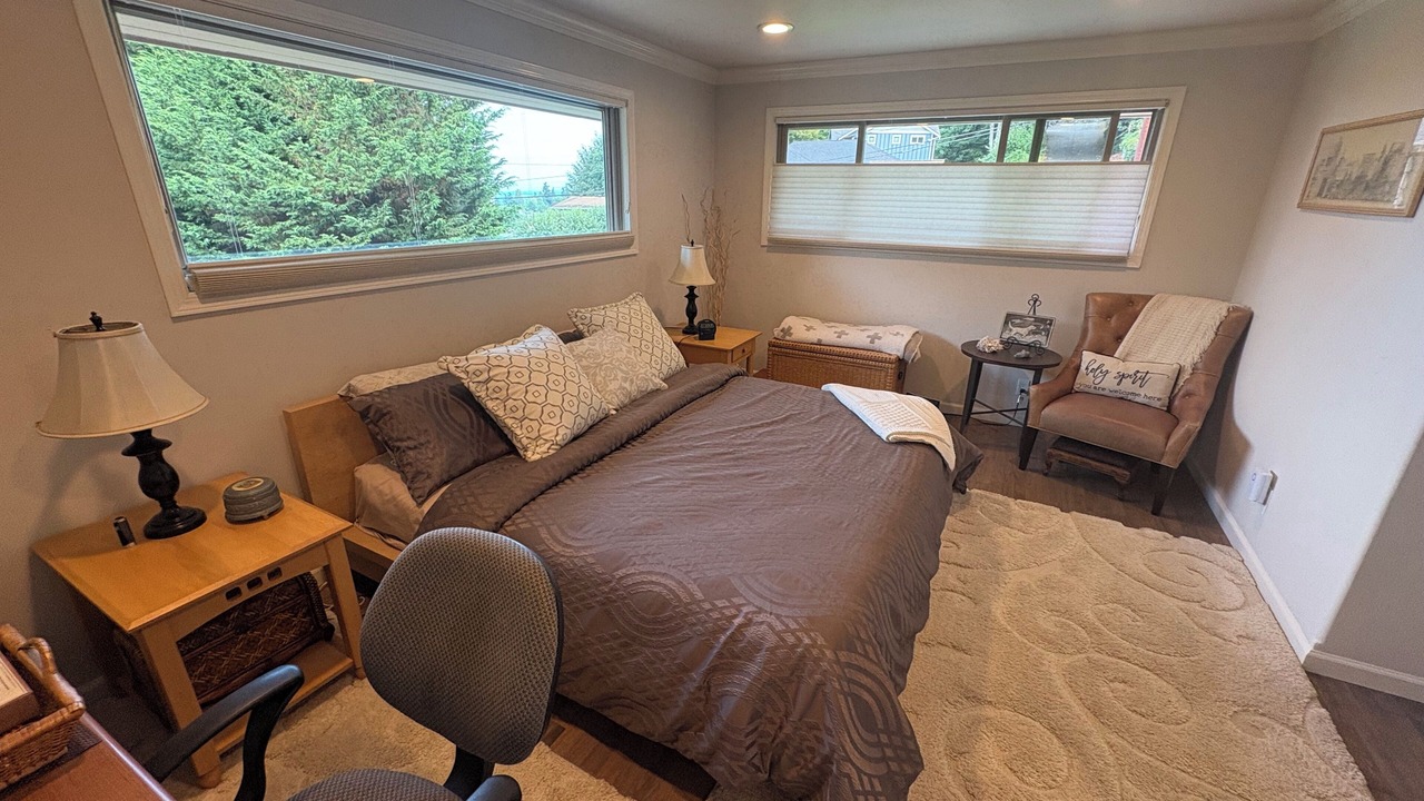 Photo of Bedroom in Mukilteo