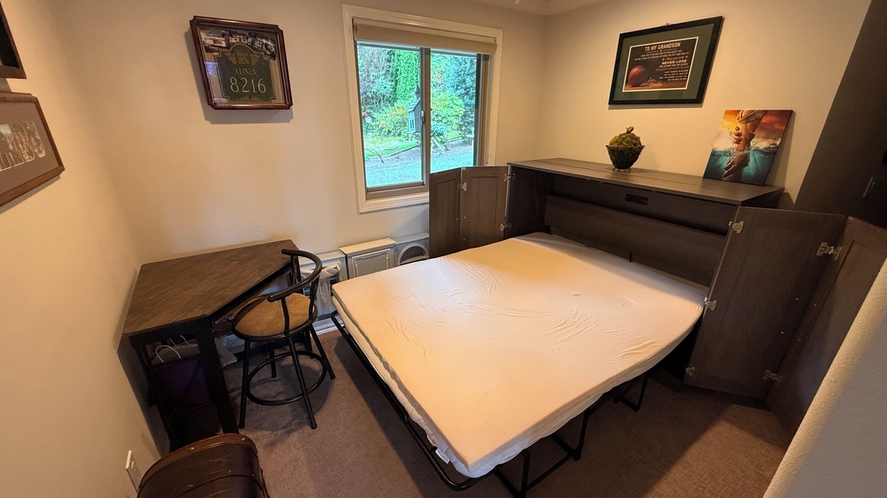 Photo of Bedroom in Mukilteo