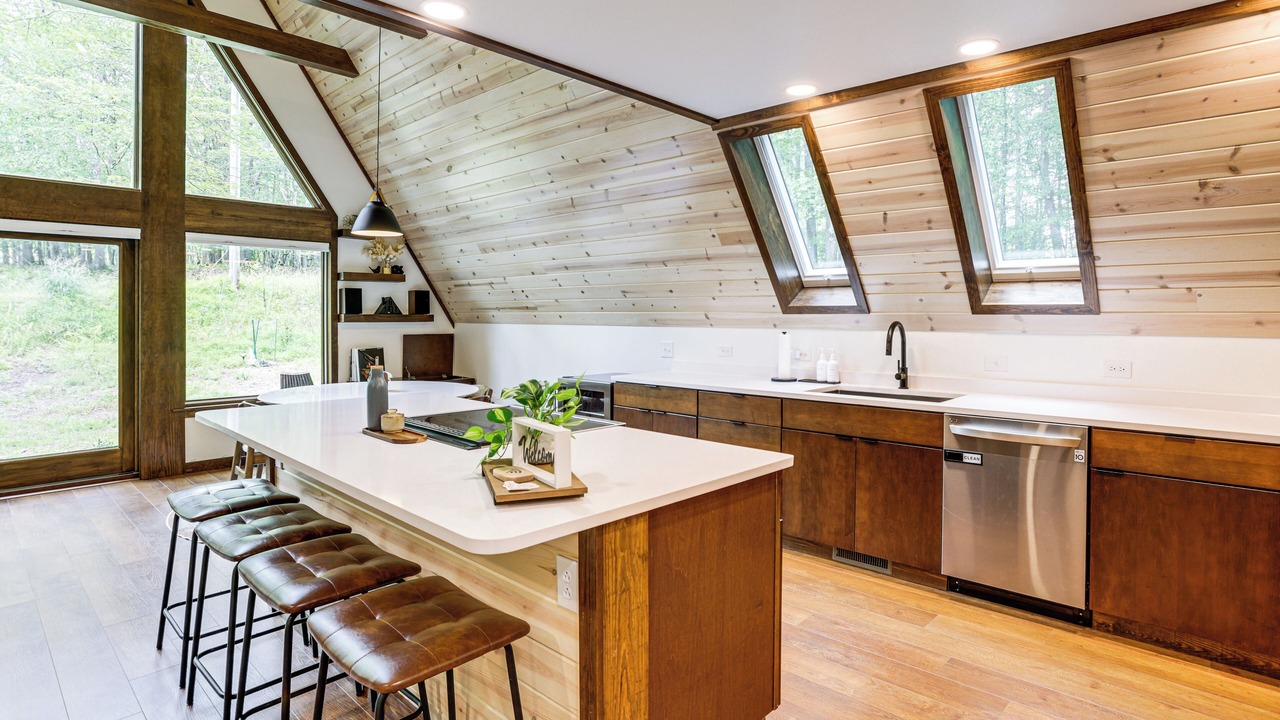 Photo of Kitchen in Alpine Lake