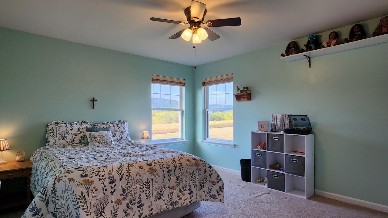 Photo of Bedroom in Boalsburg