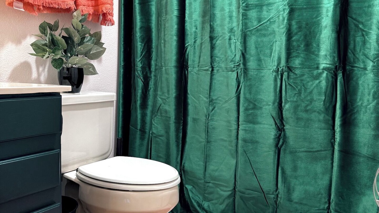 Photo of Bathroom in Forest Lakes