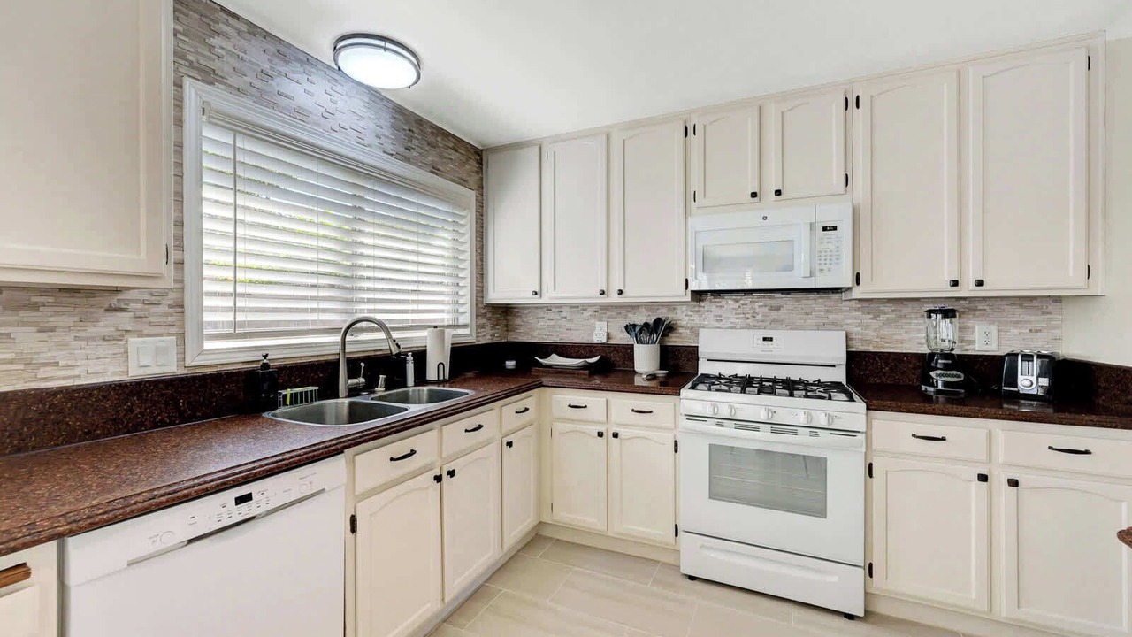 Photo of Kitchen in Green Valley North