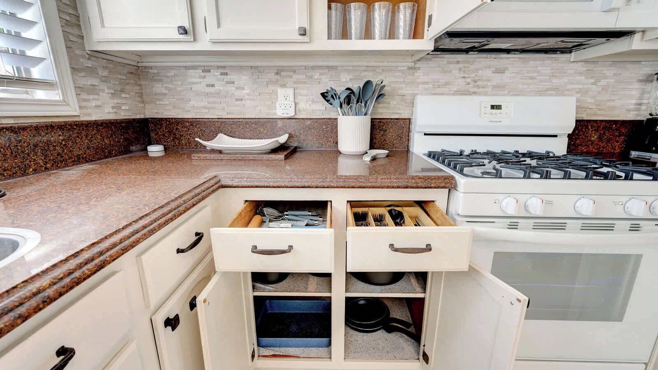 Photo of Kitchen in Green Valley North