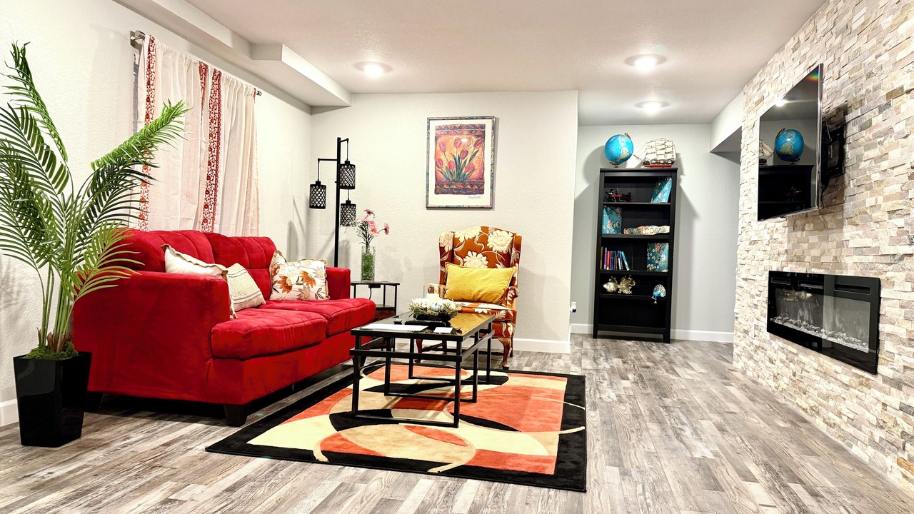 Photo of Livingroom in Parker