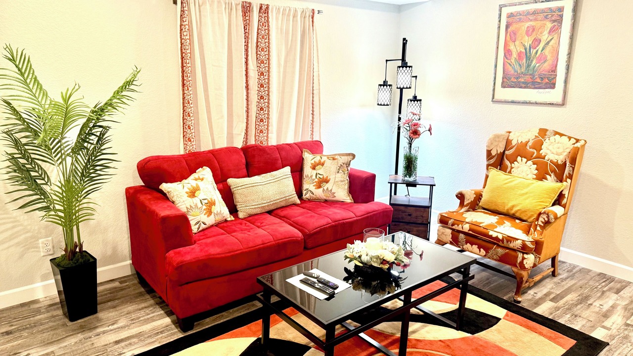 Photo of Livingroom in Parker