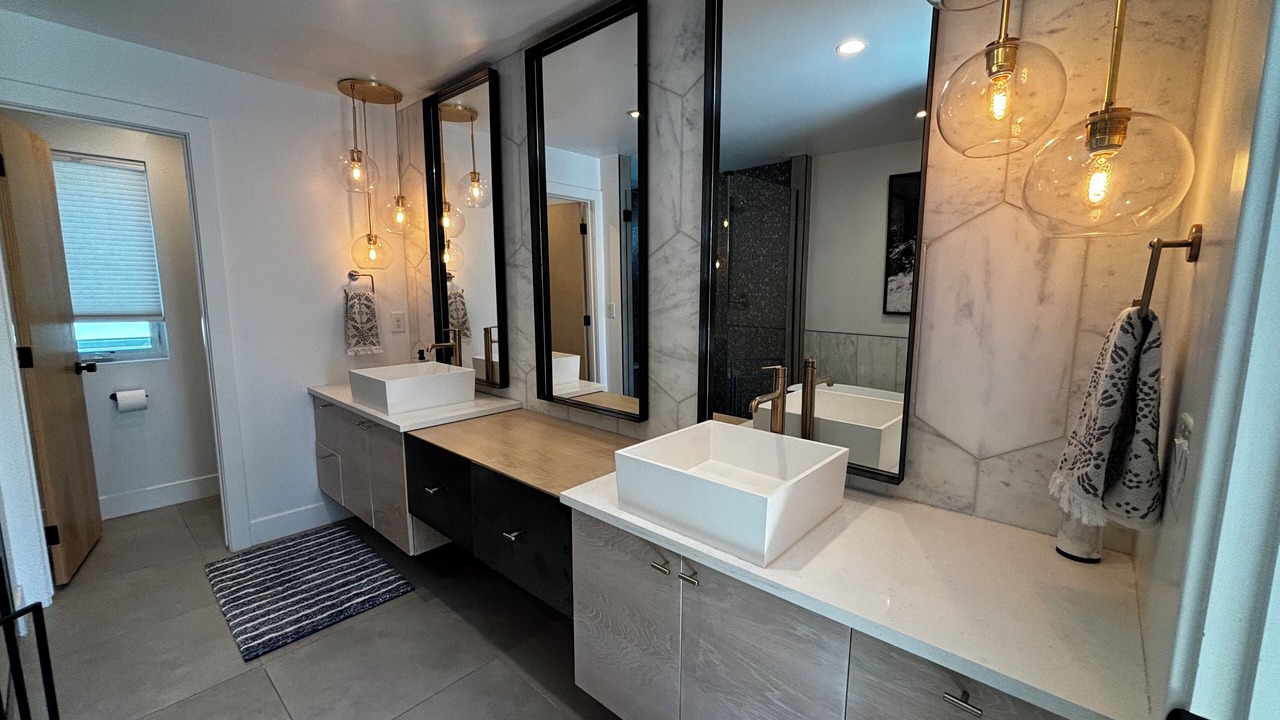 Photo of Bathroom in Highland