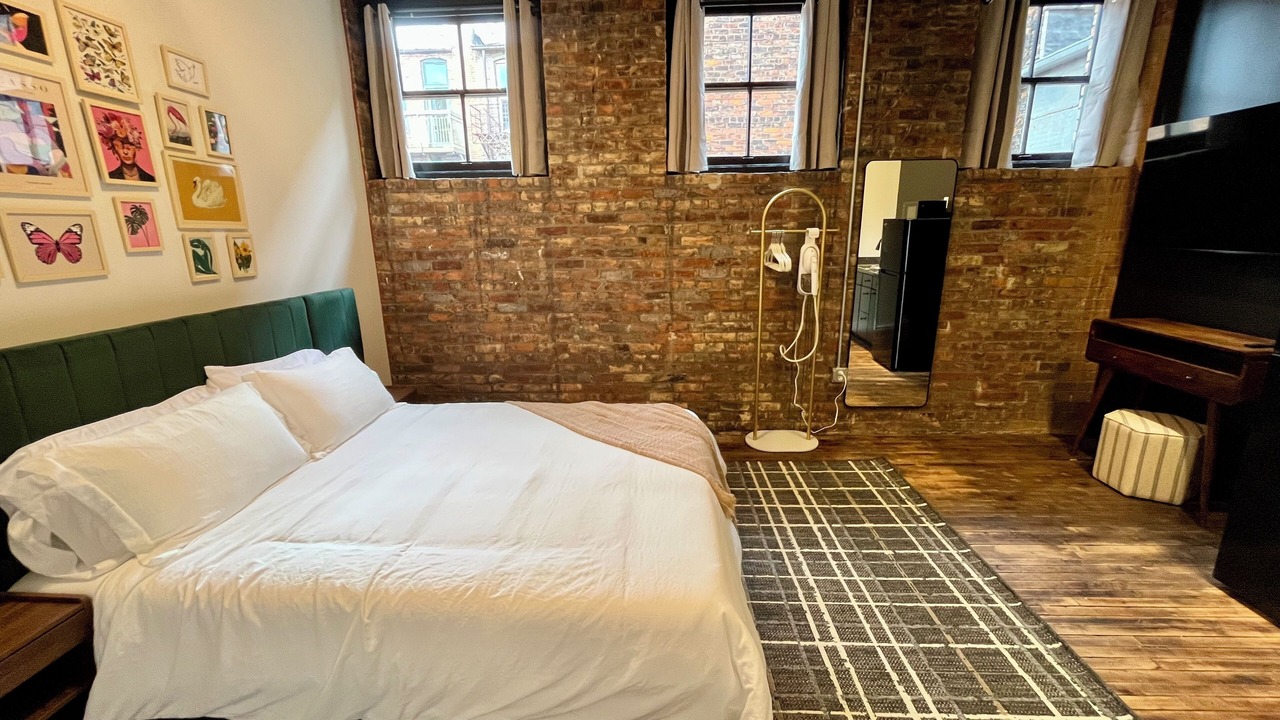 Photo of Bedroom in Downtown Toledo