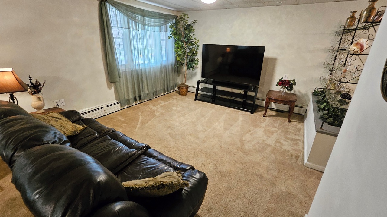 Photo of Livingroom in Hazleton