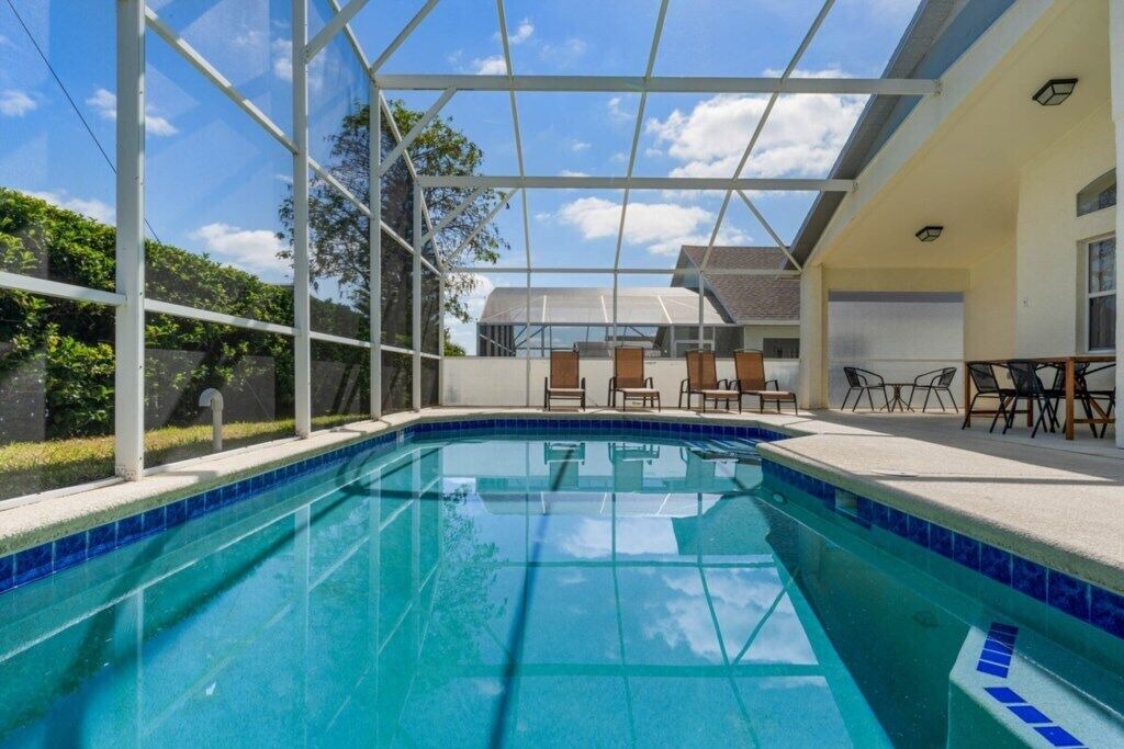 Photo of Outdoor in Westbury