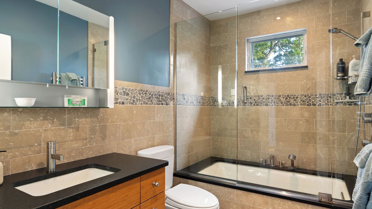 Photo of Bathroom in Swampscott