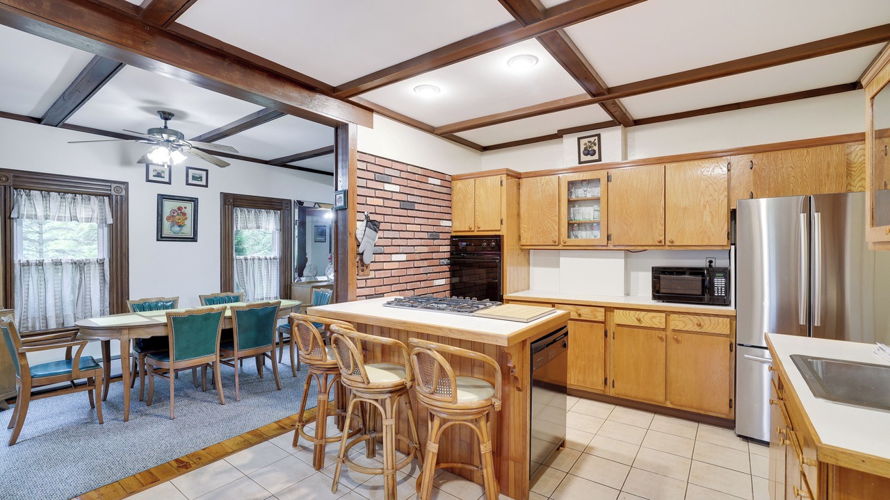 Photo of Kitchen in Beach Lake
