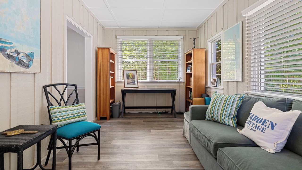 Photo of Bedroom in Lakeside