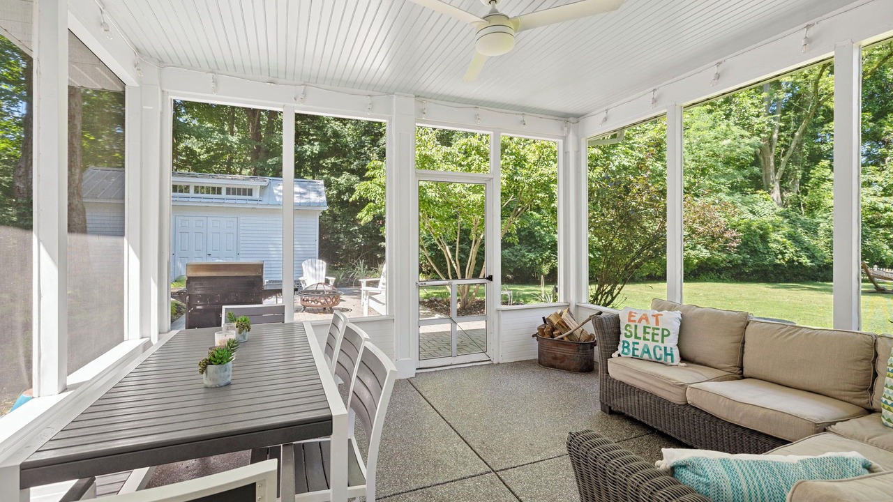 Photo of Outdoor in Lakeside