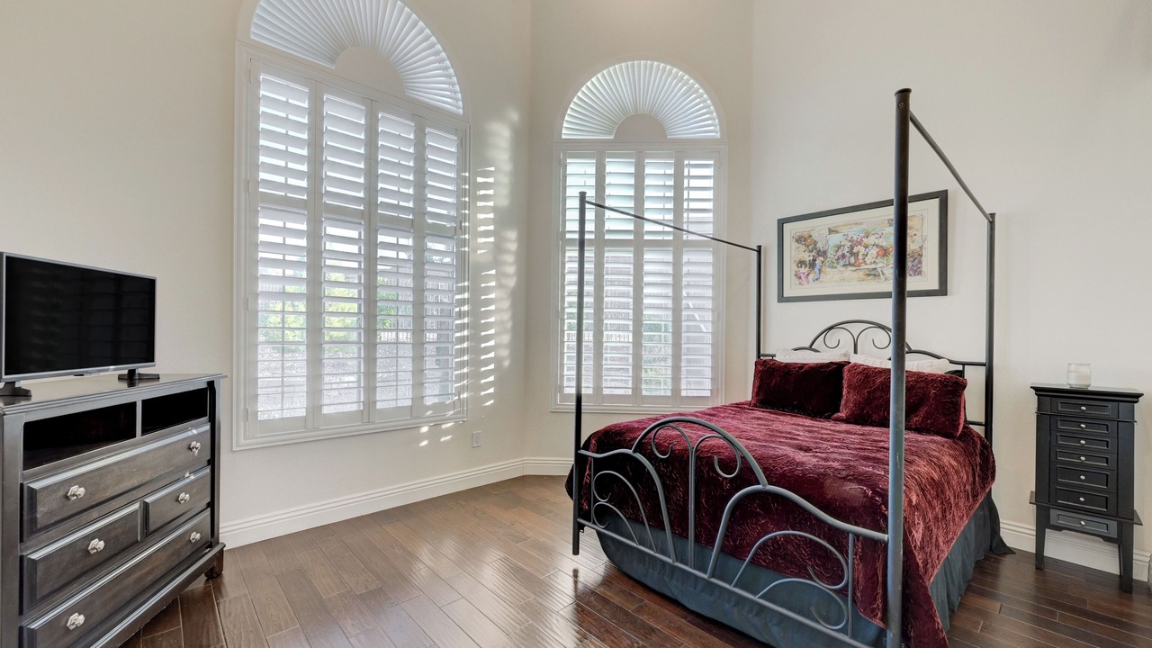 Photo of Bedroom in Paradise Hills