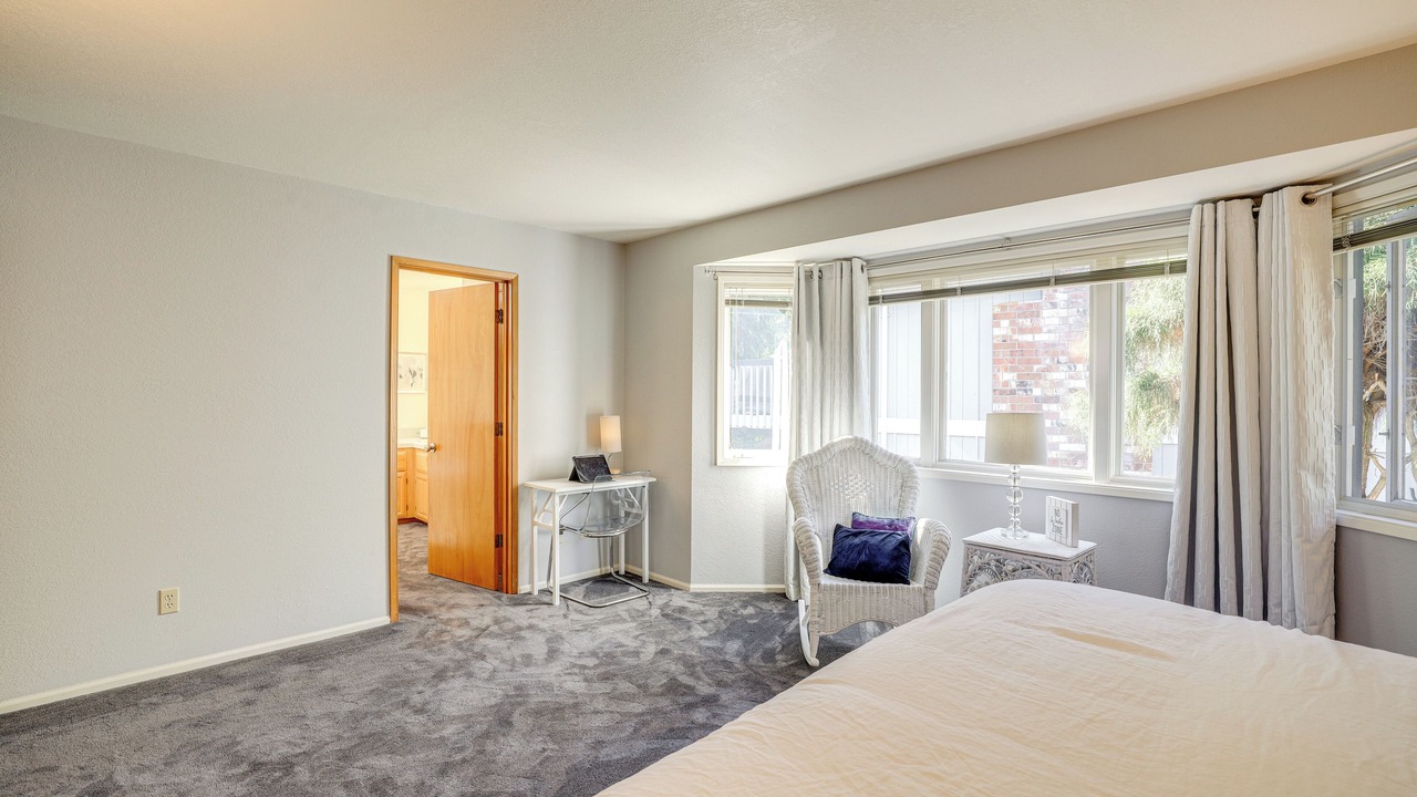 Photo of Bedroom in Sudden Valley