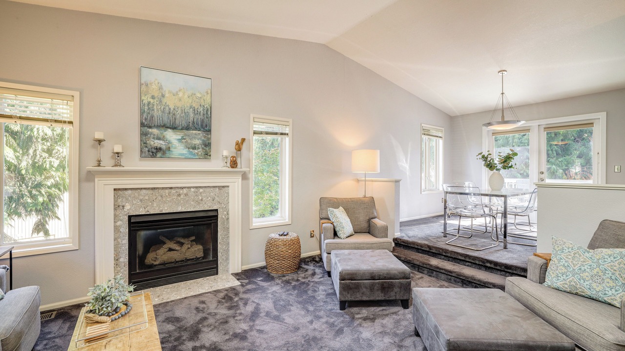 Photo of Livingroom in Sudden Valley