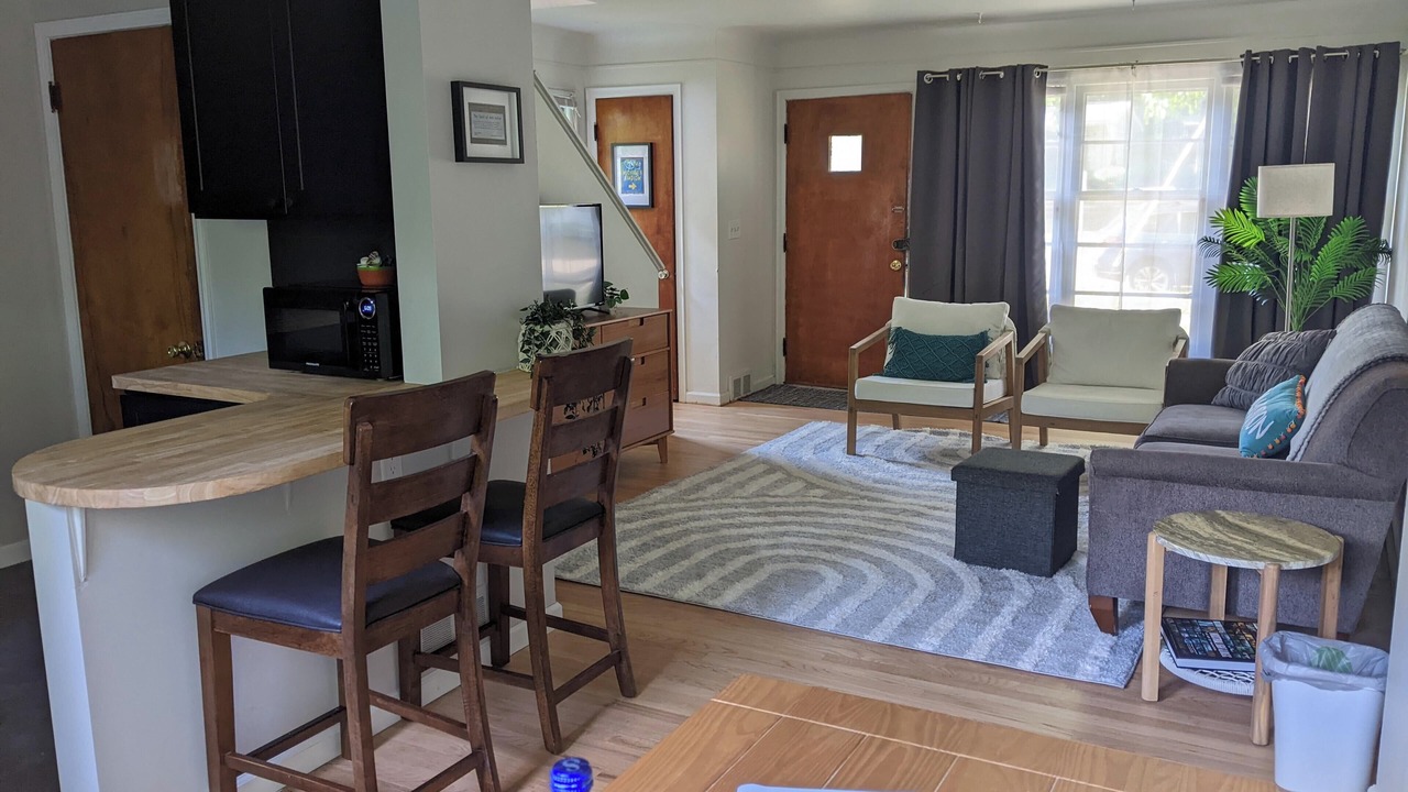 Photo of Livingroom in Ann Arbor