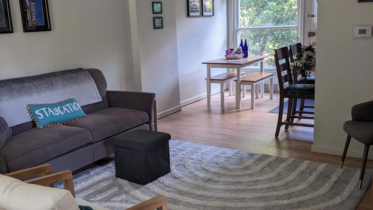 Photo of Livingroom in Ann Arbor