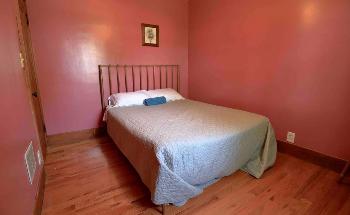 Photo of Bedroom in Oregon