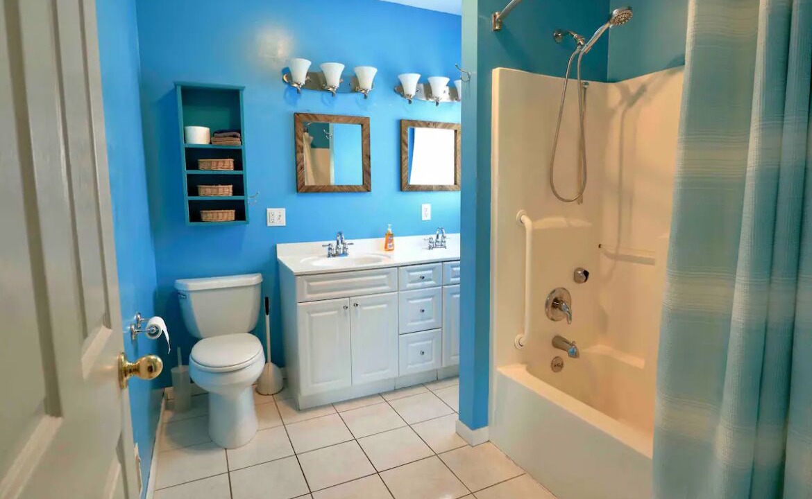 Photo of Bathroom in Oregon