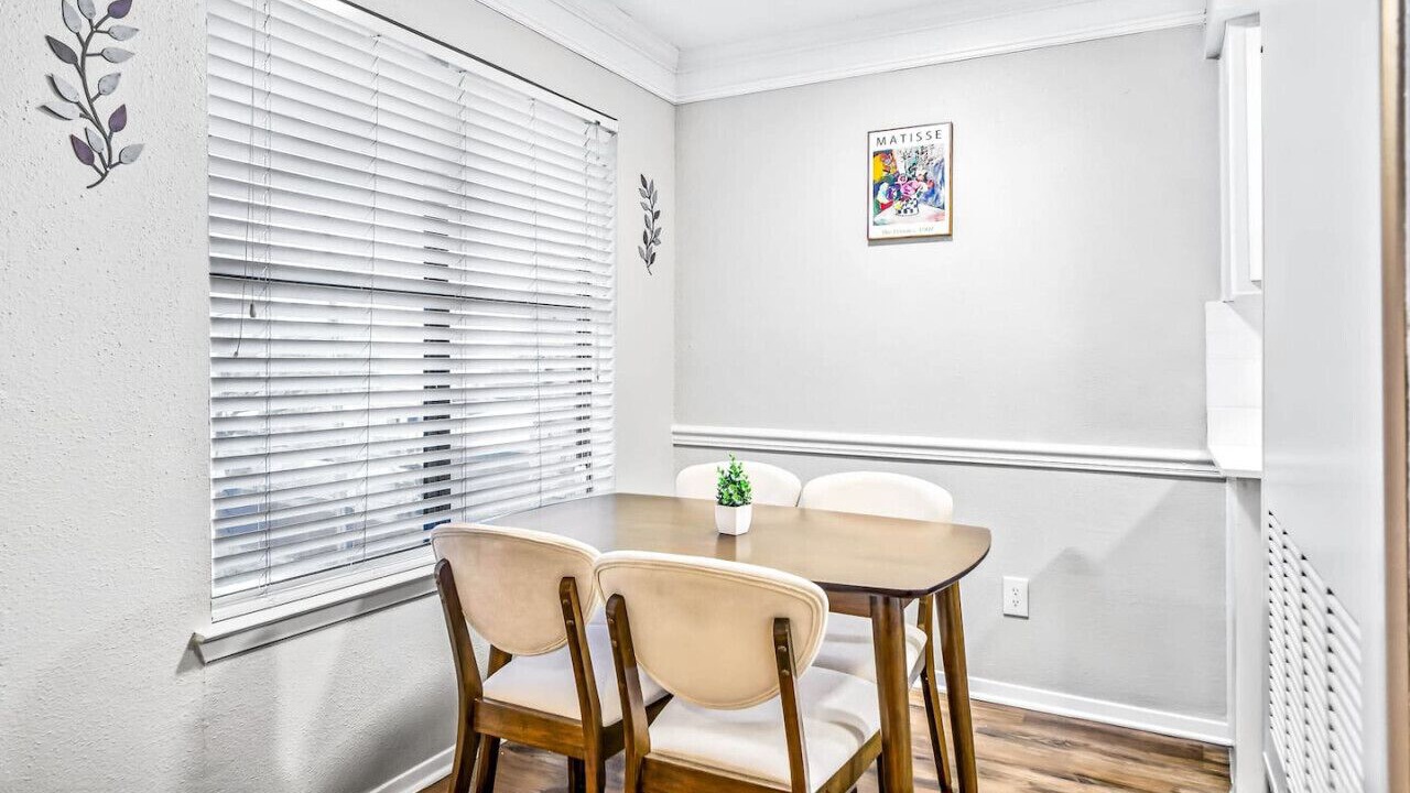 Photo of Bedroom in Brentwood