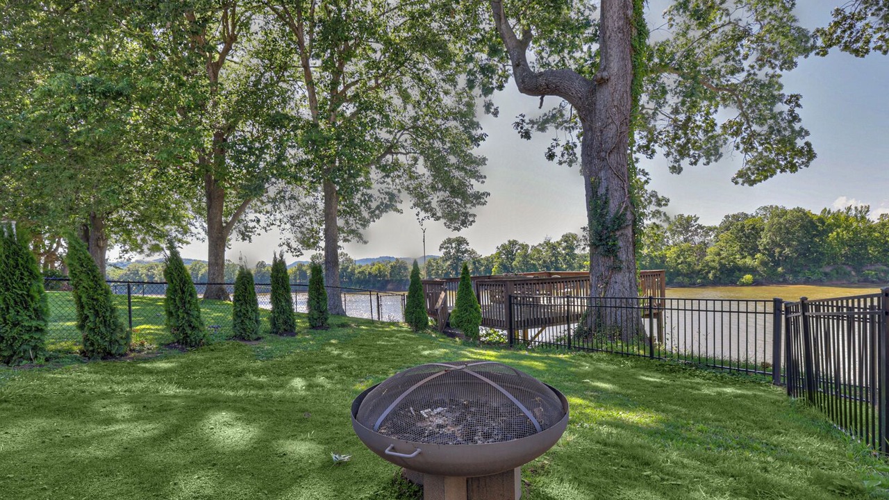 Photo of Outdoor in Charlotte Park