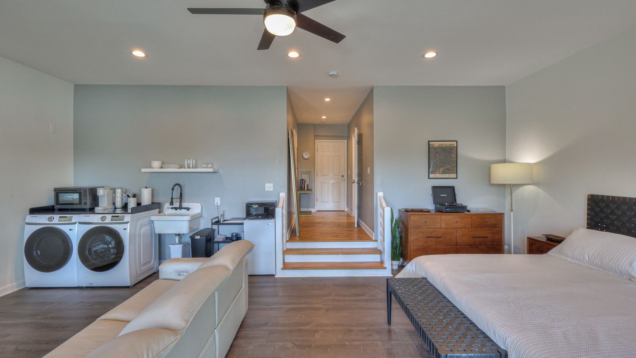Photo of Bedroom in Charlotte Park