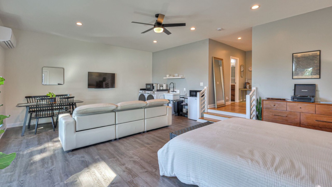 Photo of Bedroom in Charlotte Park
