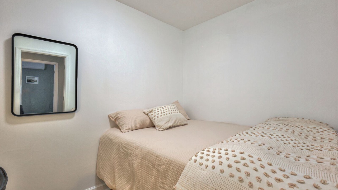 Photo of Bedroom in Charlotte Park