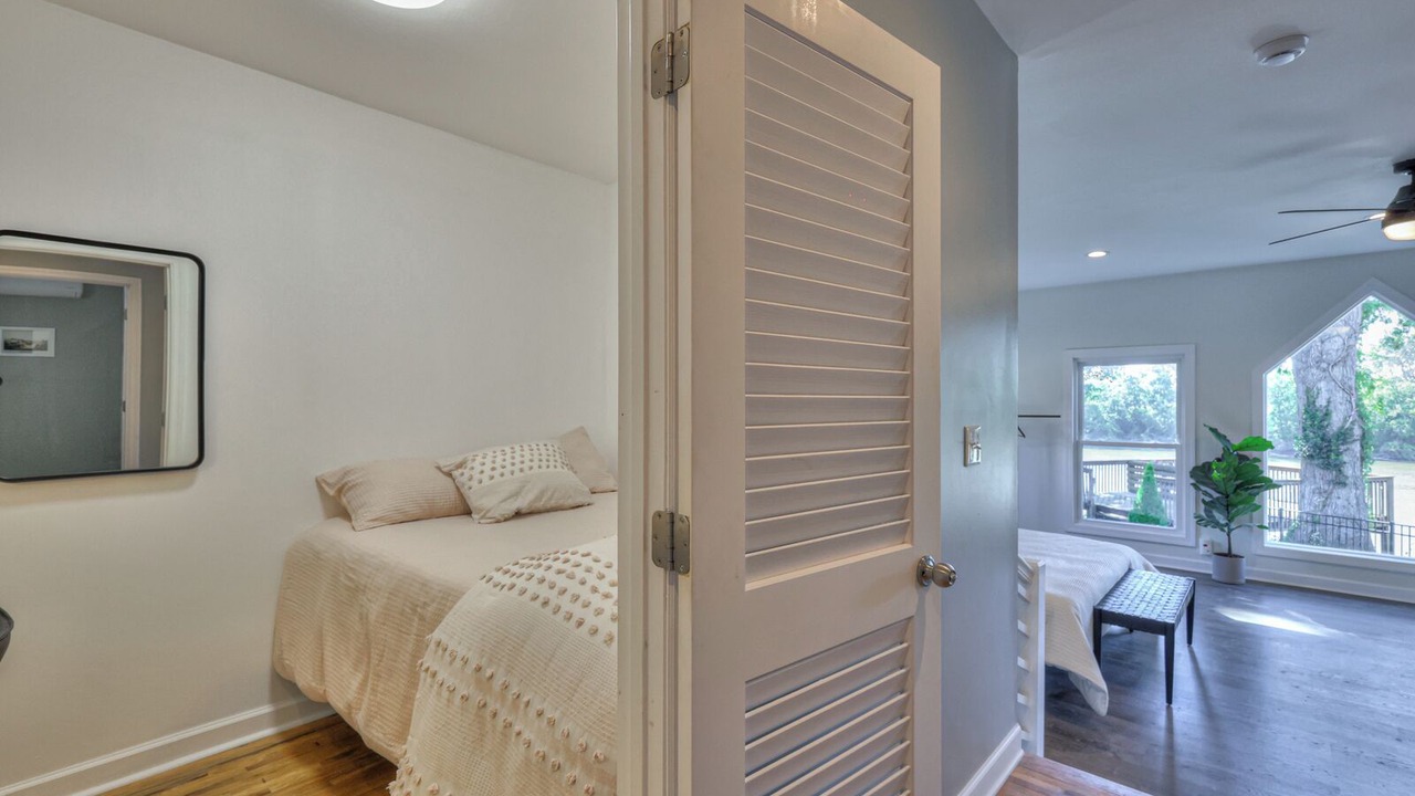 Photo of Bedroom in Charlotte Park