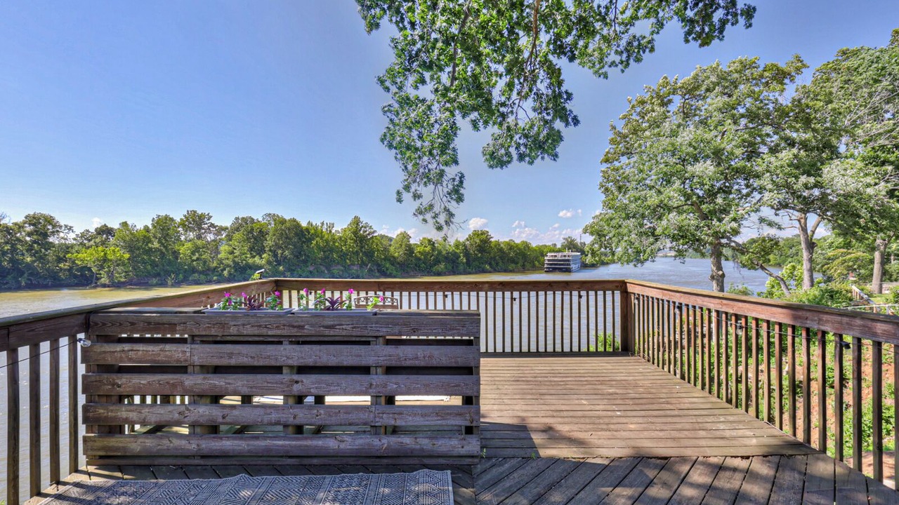 Photo of Outdoor in Charlotte Park