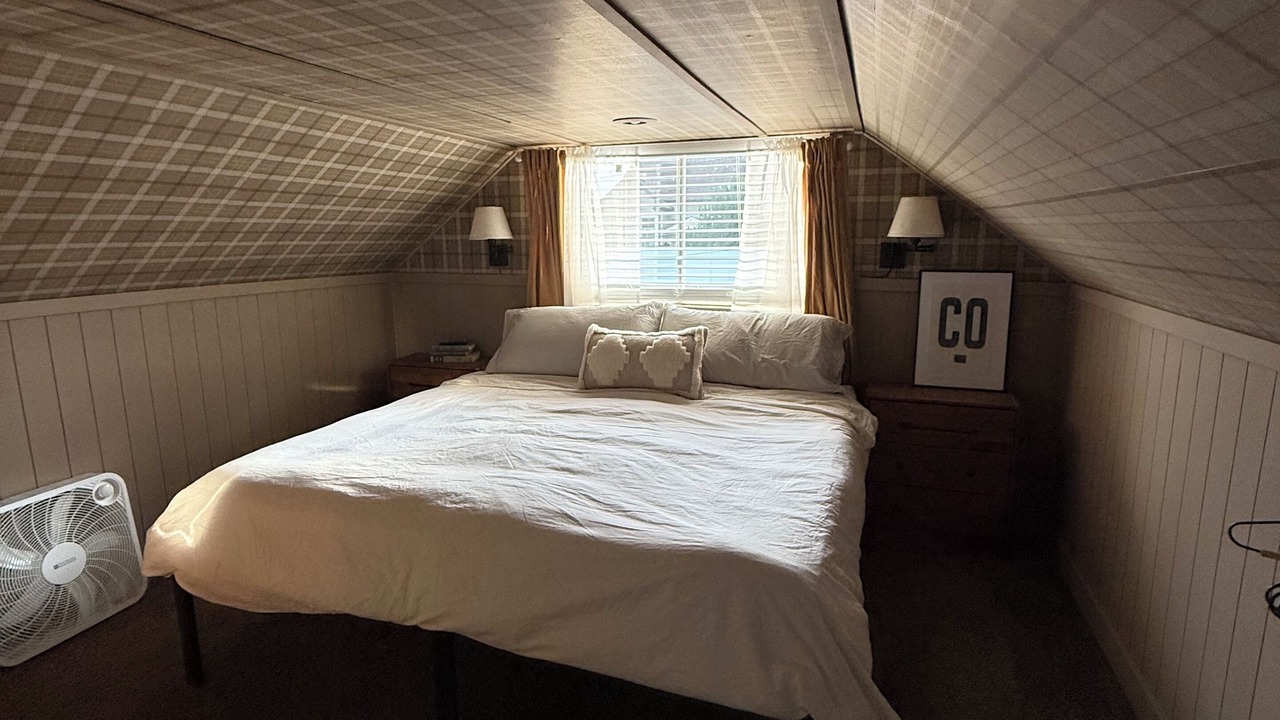 Photo of Bedroom in Lamar Heights Area