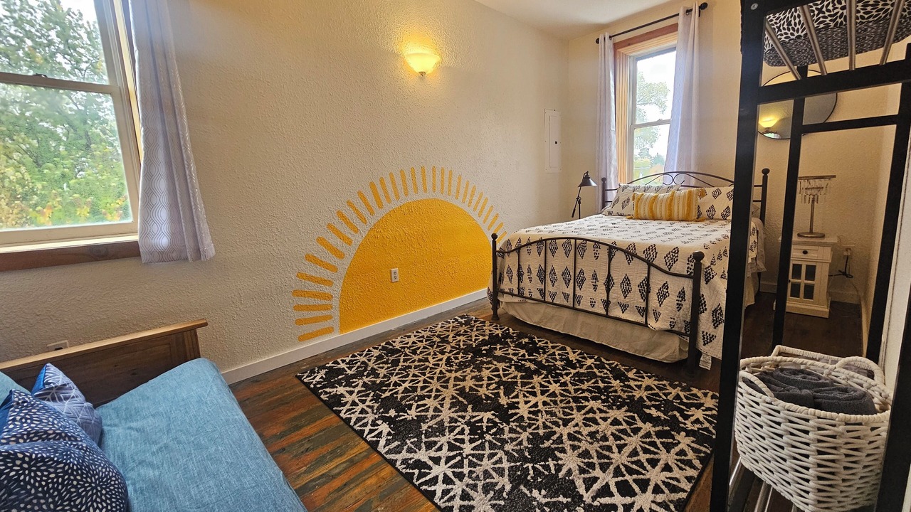 Photo of Bedroom in Uniontown