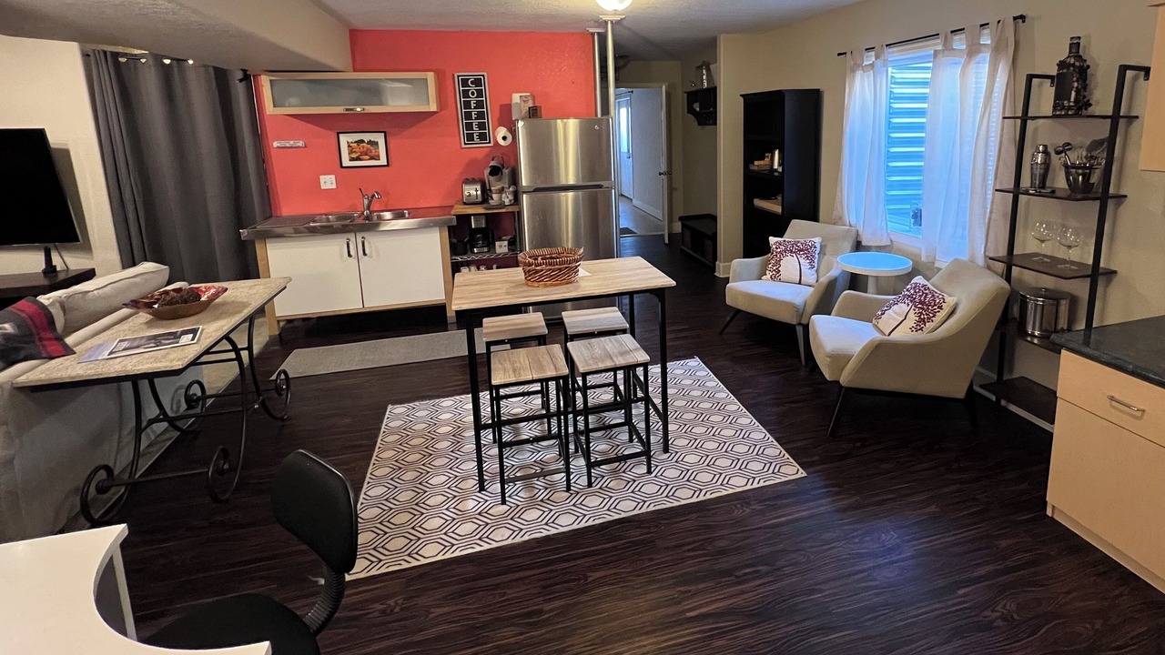 Photo of Livingroom in Newlands