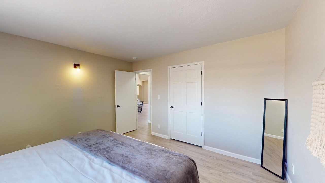 Photo of Bedroom in Albuquerque