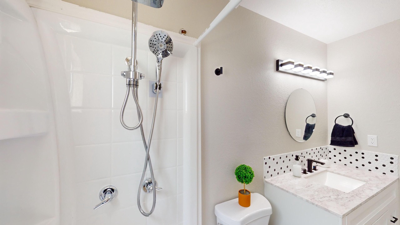 Photo of Bathroom in Albuquerque