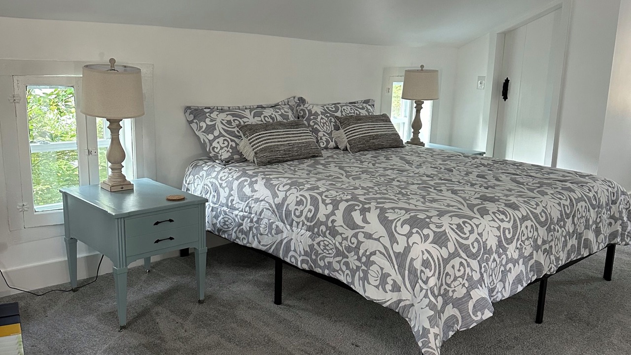 Photo of Bedroom in Dexter