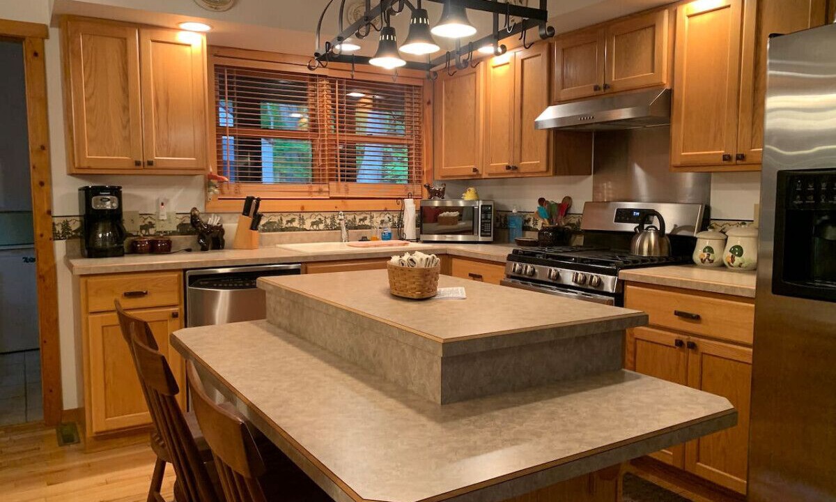 Photo of Kitchen in Alpine Lake