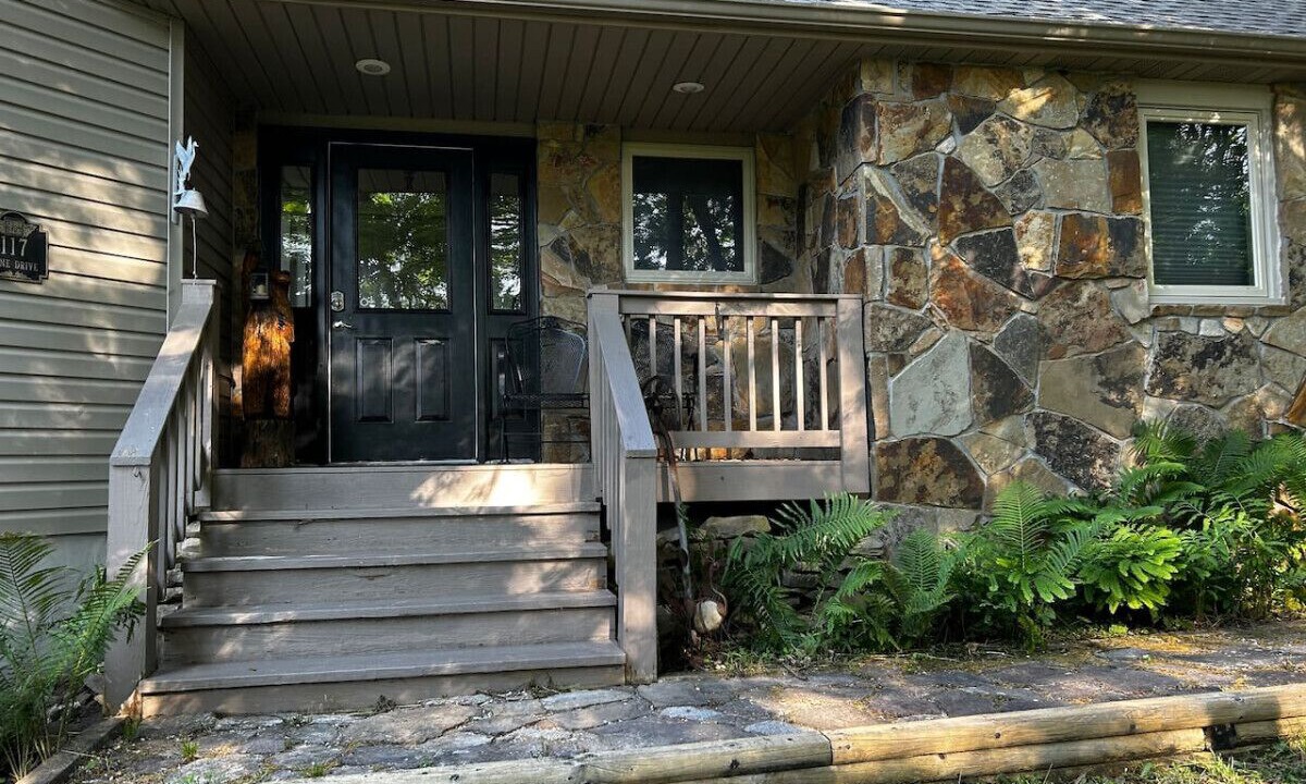 Photo of Outdoor in Alpine Lake