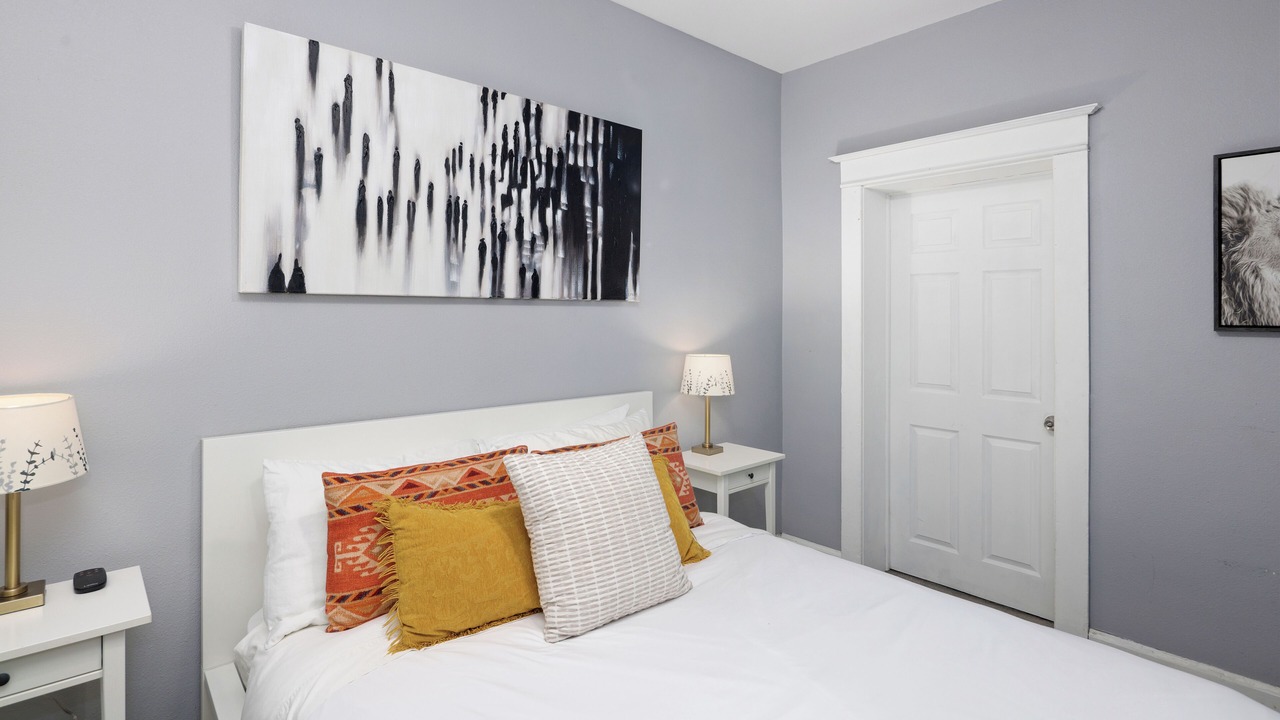 Photo of Bedroom in Lincoln Park