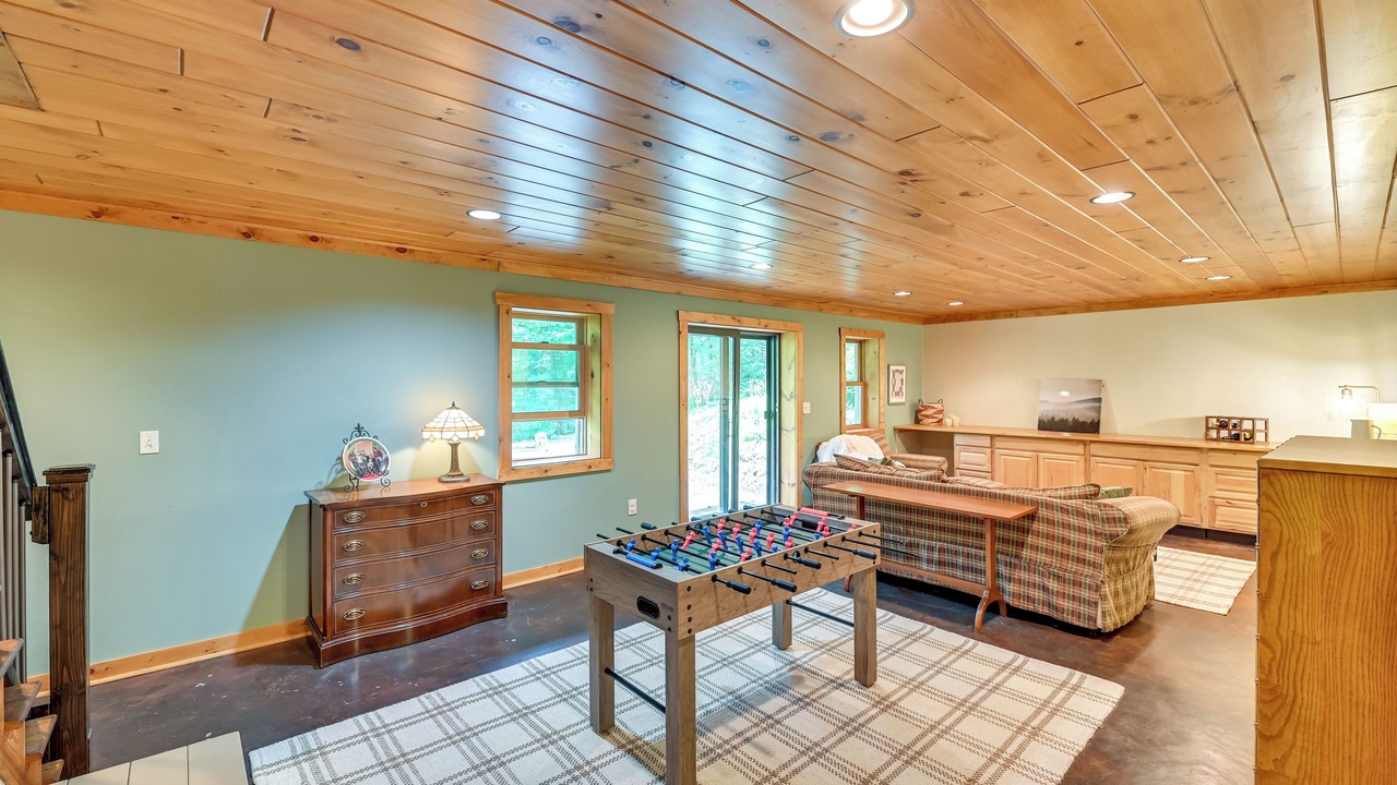 Photo of Bedroom in Old Forge