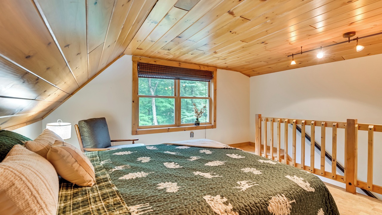 Photo of Bedroom in Old Forge