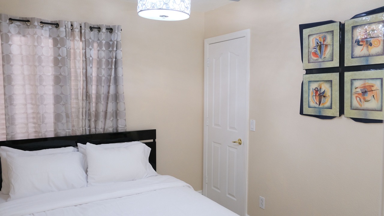 Photo of Bedroom in Silverado Ranch