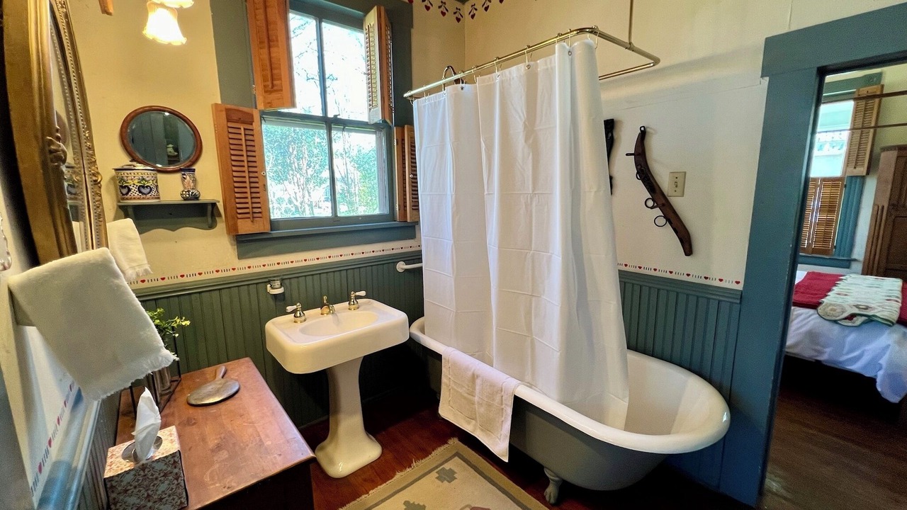 Photo of Bathroom in Seguin