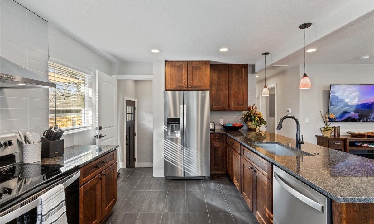 Photo of Kitchen in Jewell Heights - Hoffman Heights