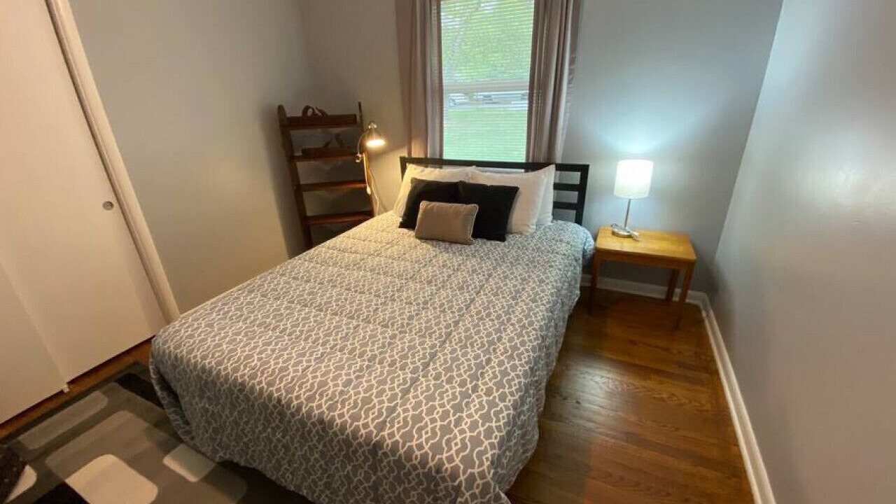 Photo of Bedroom in Knoxville